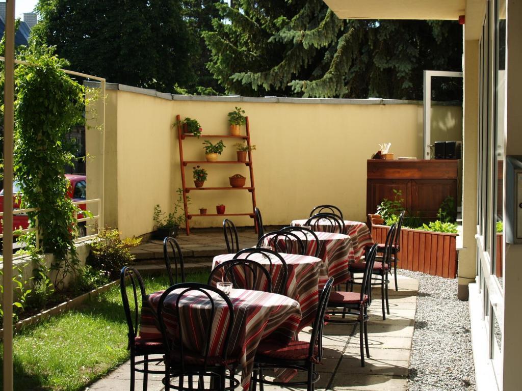 Hotel Vesiroos Pärnu Exterior foto